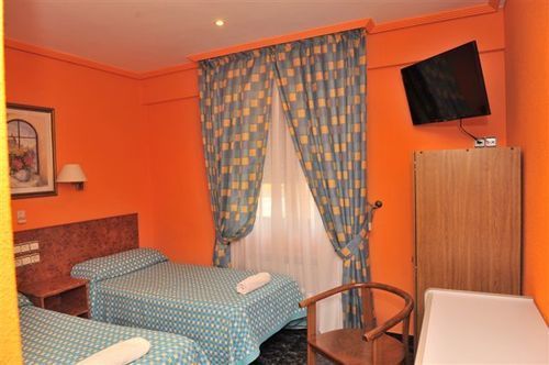 Hostal Venecia Асагра Экстерьер фото