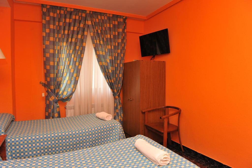 Hostal Venecia Асагра Экстерьер фото